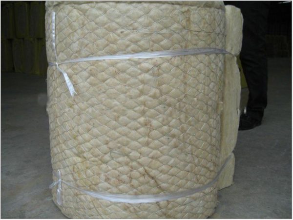 (6Mx1Mx50mm) Mineral Wool (Rock wool) Insulation Blanket with wire mesh in Nairobi Kenya