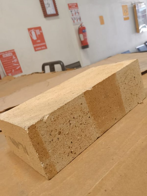40% Alumina End Arch Bricks