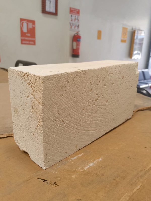Insulating fire bricks