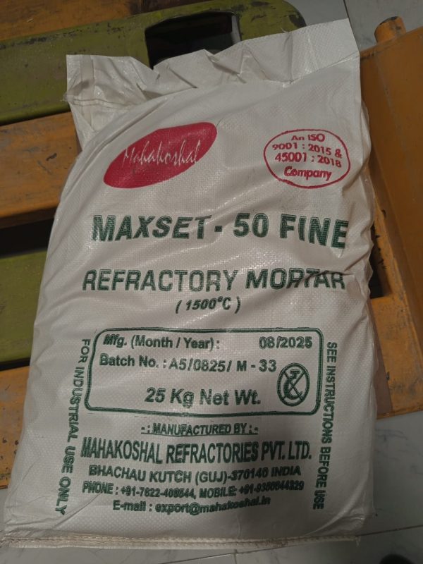 Refractory mortar cement