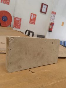 Zirconia refractory bricks